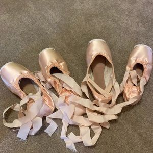 Used Freed Pointe Shoes